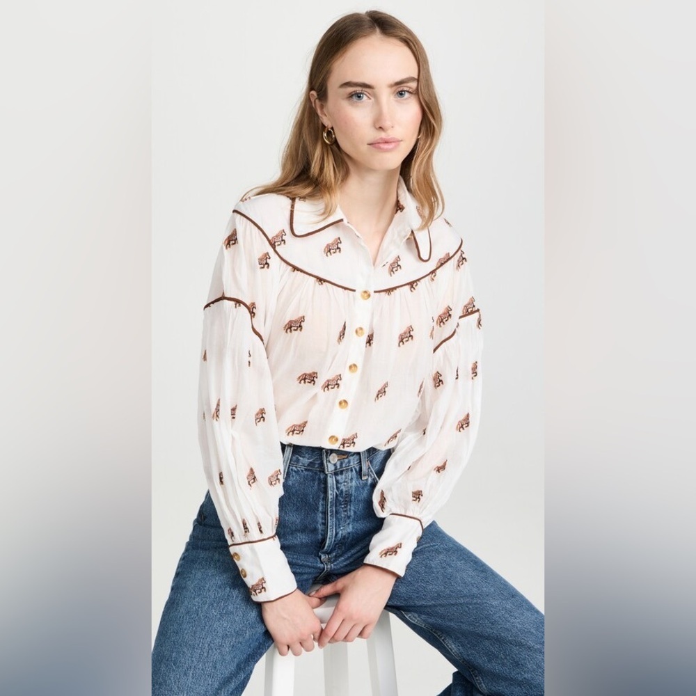FARM RIO Women's Embroidered Horse Blouse - Picture 2 of 11
